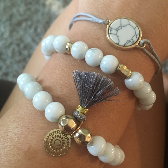 'Dreamcatcher' 4-piece Marble Bead Bracelet Set - Picture 4 of 6